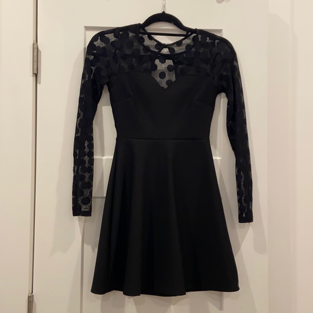 Black long sleeve dress